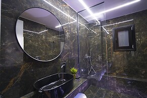 CITYLUXE Suites & Rooms