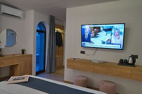 CITYLUXE Suites & Rooms