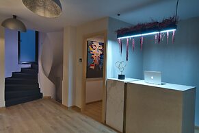 CITYLUXE Suites & Rooms