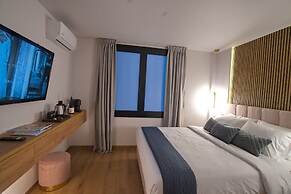 CITYLUXE Suites & Rooms