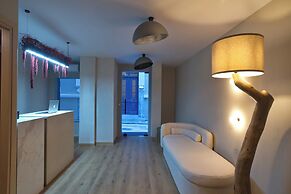 CITYLUXE Suites & Rooms