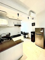 Suite Hotel Apartment Legian By JAdi