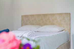 Hillside Apart House