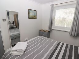 13 Gower Holiday Village
