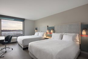 avid hotel Oak Creek by IHG