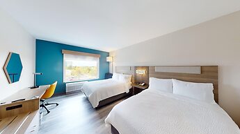 Holiday Inn Express & Suites Chicago Schaumburg by IHG