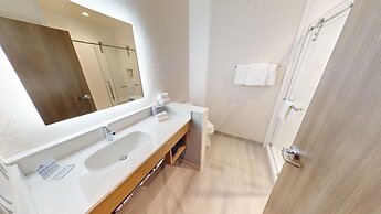 Holiday Inn Express & Suites Chicago Schaumburg by IHG