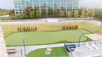 Holiday Inn Express & Suites Chicago Schaumburg by IHG