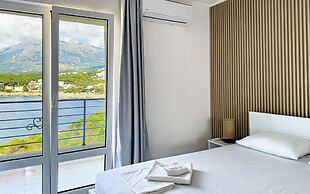 Open Sea Apartments