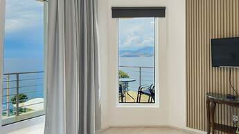 Open Sea Apartments