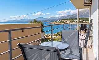 Open Sea Apartments