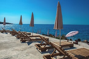 Open Sea Apartments
