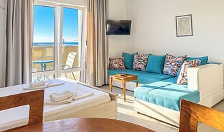 Open Sea Apartments