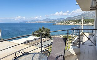 Open Sea Apartments