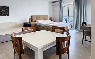 Open Sea Apartments