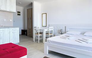 Open Sea Apartments