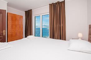 Open Sea Apartments