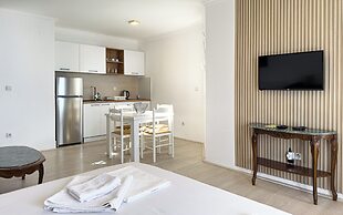 Open Sea Apartments