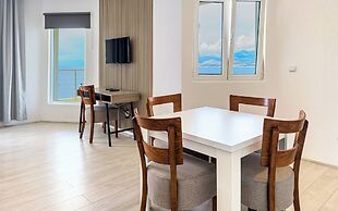 Open Sea Apartments