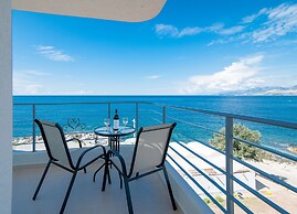 Open Sea Apartments