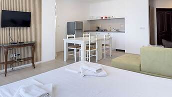 Open Sea Apartments