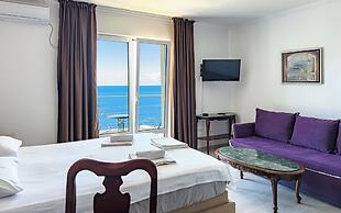 Open Sea Apartments