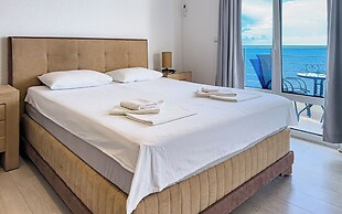 Open Sea Apartments