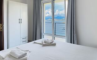 Open Sea Apartments