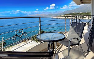 Open Sea Apartments