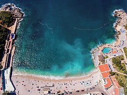 Open Sea Apartments