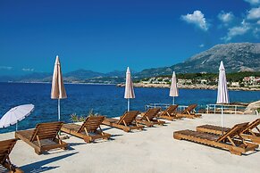 Open Sea Apartments