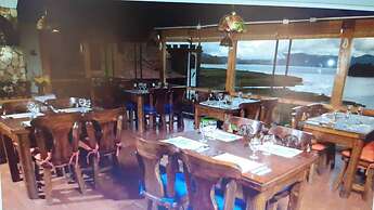 Hotel refugio rancho tota