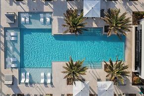 Renaissance Daytona Beach Oceanfront Hotel