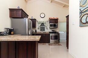 Areca 3B Oasis Drax Hall lot 221