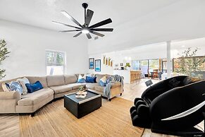 2 Homes! - 4 Mn To Madeira Bch - Hottub - Htd Pool