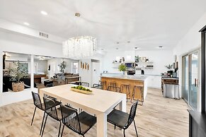 2 Homes! - 4 Mn To Madeira Bch - Hottub - Htd Pool