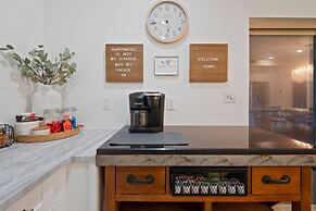 2 Homes! - 4 Mn To Madeira Bch - Hottub - Htd Pool