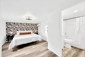 2 Homes! - 4 Mn To Madeira Bch - Hottub - Htd Pool