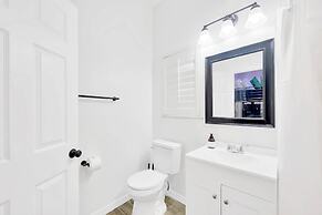 2 Homes! - 4 Mn To Madeira Bch - Hottub - Htd Pool