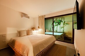 Azalea 5 Condos 8BR 23 PPL  Private Pool