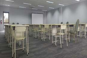 TOS Hotel & Convention Center Tangerang Powered by Archipelago