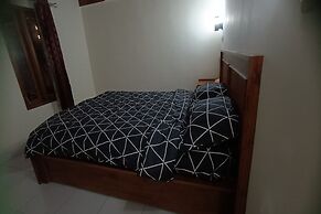 OYO 93766 Bunga Homestay Near Taman Lembah
