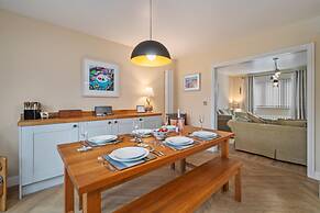 Y Deri - Close to Village and Beach