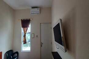 OYO 93767 45 Guest House