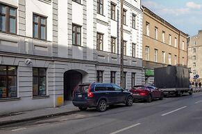 Apartment for 4 in Łódz by Renters