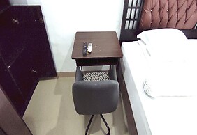 OYO 93768 Setia Budi Guest House 1
