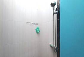 OYO 93768 Setia Budi Guest House 1