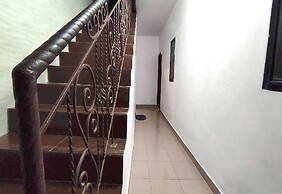 OYO 93768 Setia Budi Guest House 1