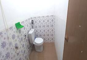 OYO 93769 Setia Budi Guest House 2
