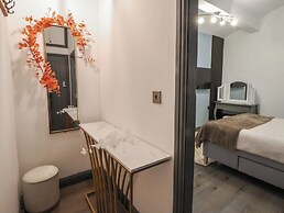 The Cloud Apartment 1